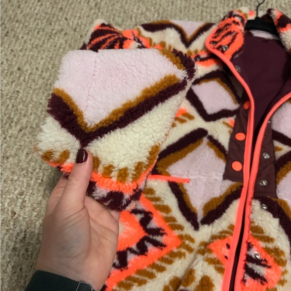 NWOT Hit The Slopes Printed Fleece Jacket - Picture 8 of 9